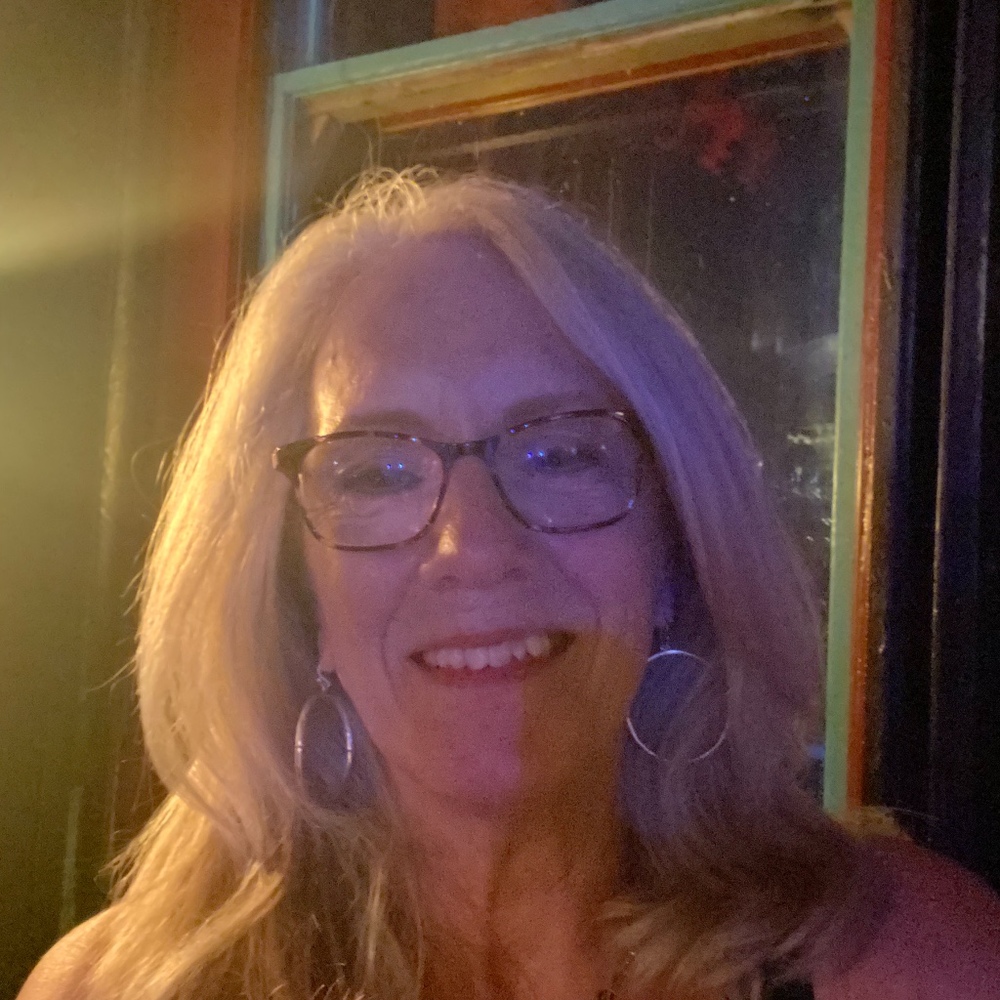 Meet your Posher, Pam